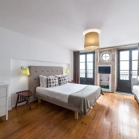 Apartment Comercio Do By Tourist